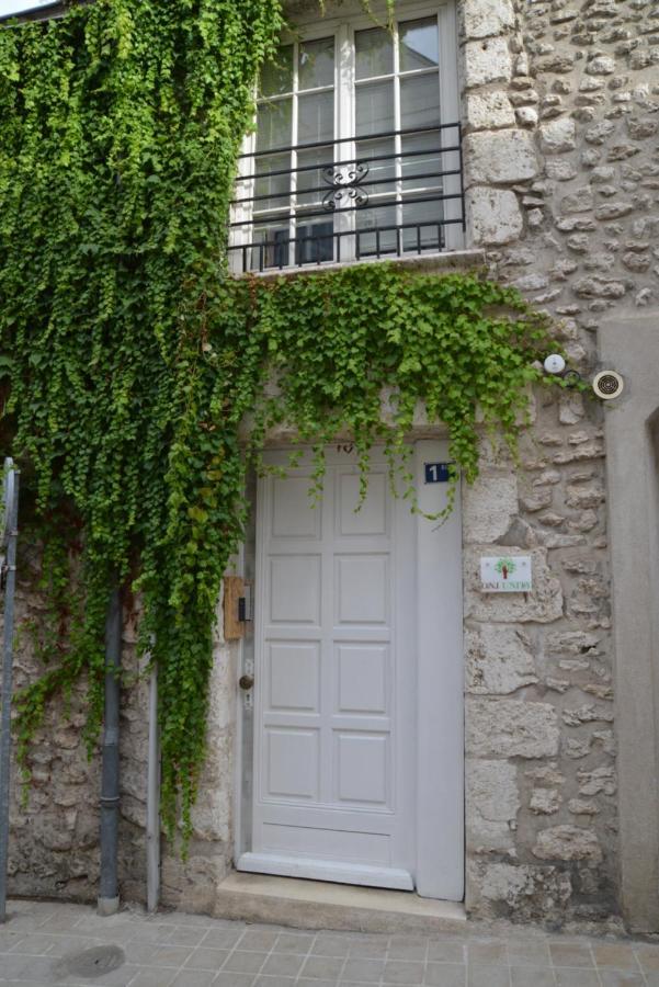 Dnj Appart Hotel Meung-sur-Loire Exterior photo